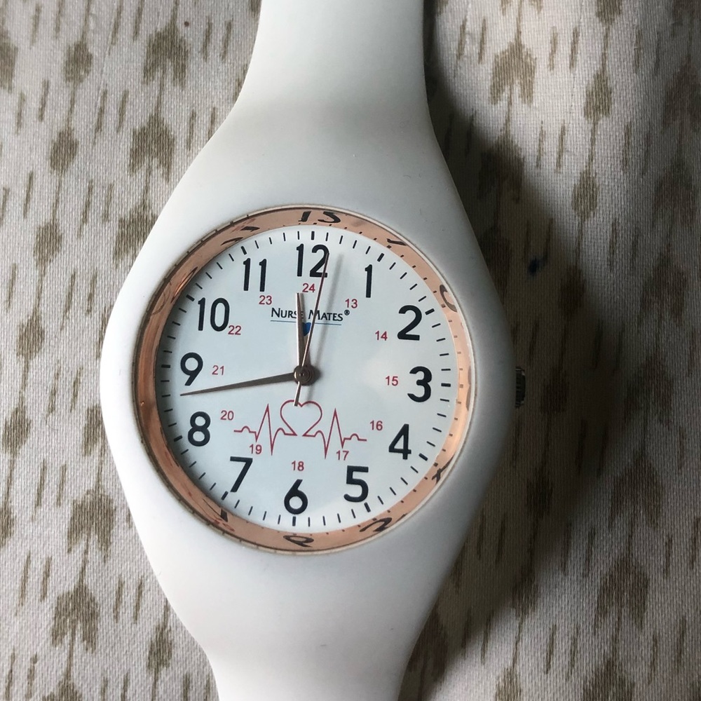 Nurse mates watch